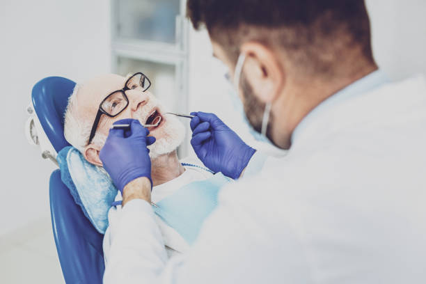 Best Weekend Emergency Dentist in Rosharon, TX